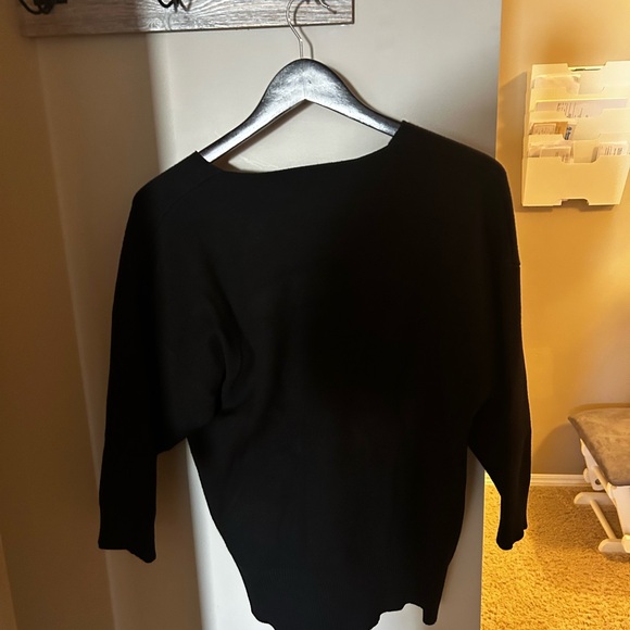 Aritzia souvenir sweater - Picture 2 of 6
